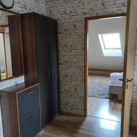 Apartment Greg